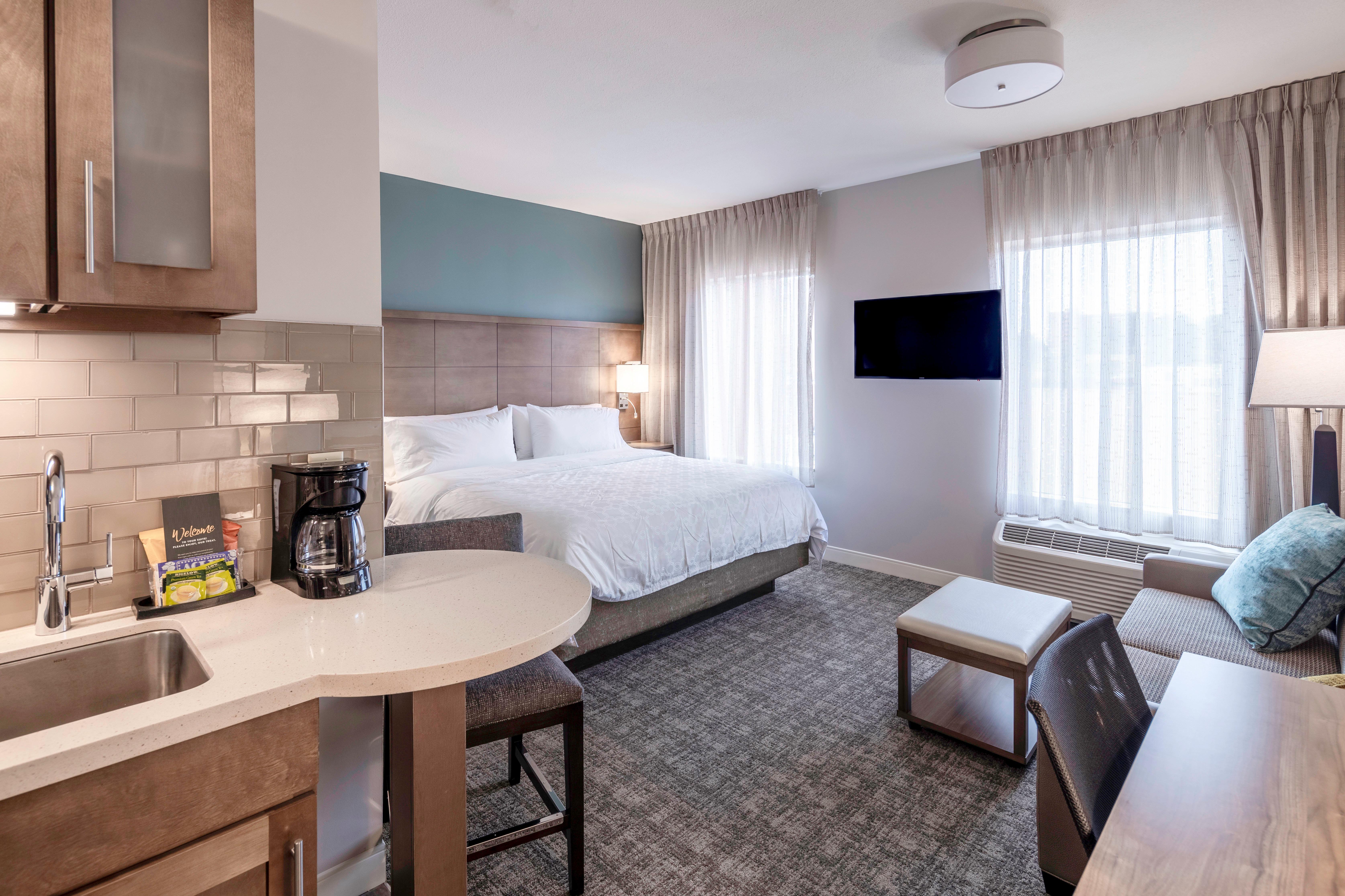 Staybridge Suites Montgomery - Downtown By Ihg Экстерьер фото
